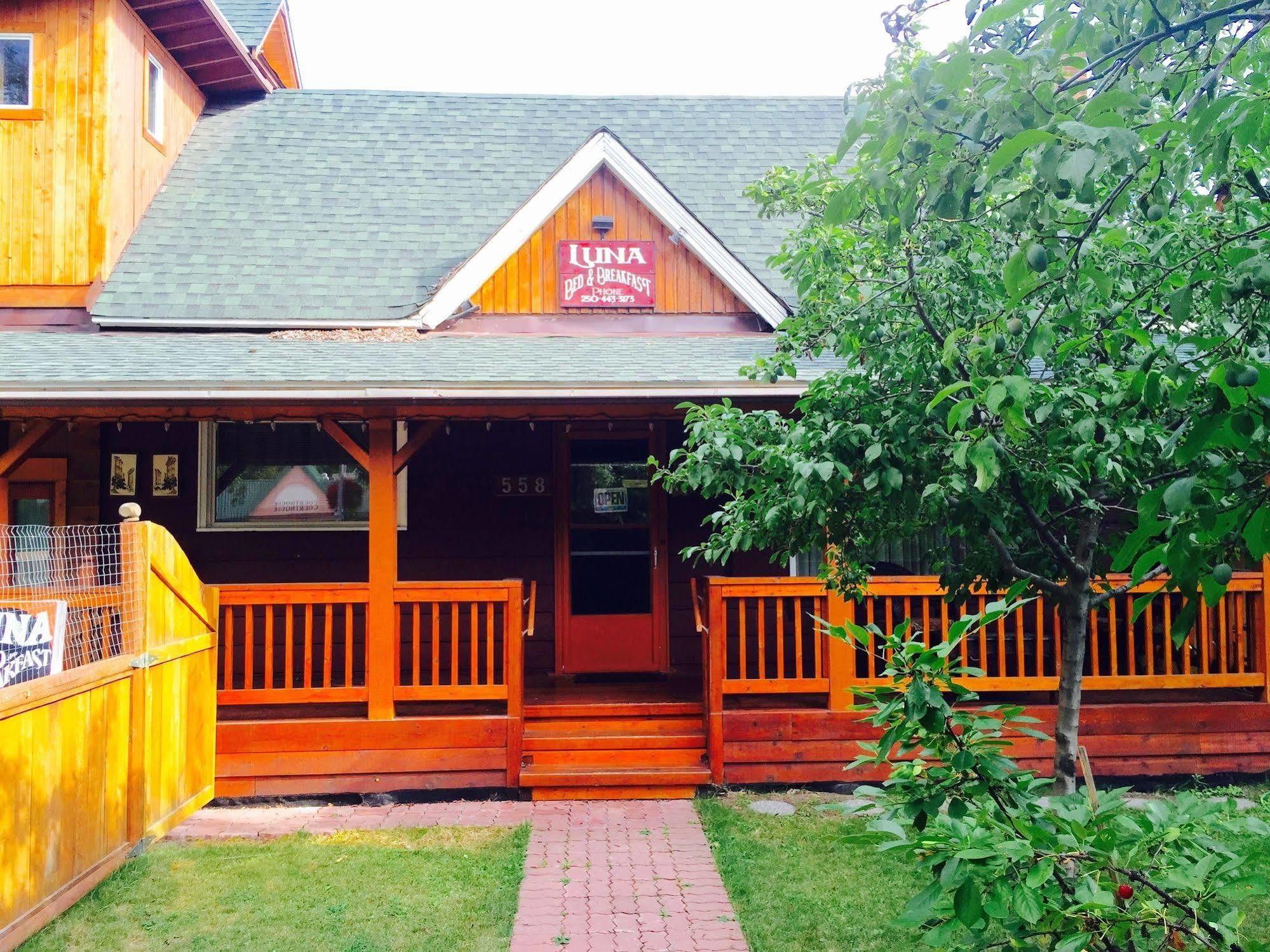 Luna Bed & Breakfast Grand Forks Exteriör bild